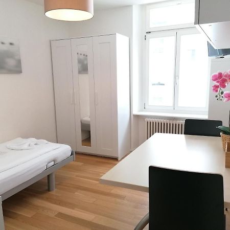 Easy-Living Lucerne City Apartments 2 ภายนอก รูปภาพ