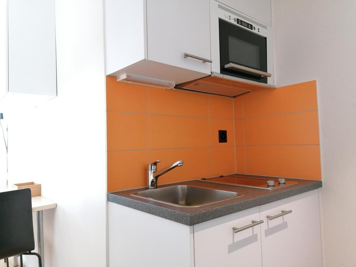 Easy-Living Lucerne City Apartments 2 ภายนอก รูปภาพ